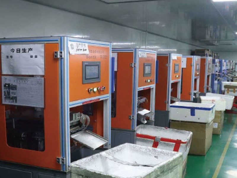 Automatic shell punching Automatic shell punching