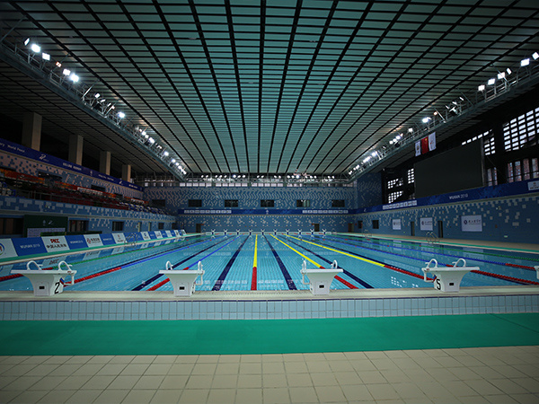 武汉商学院游泳馆