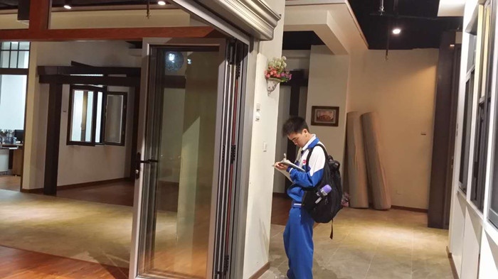 歡迎廣州珠海商務職業學校學員到訪榮塘鋁五洲展廳參觀與學習！??！