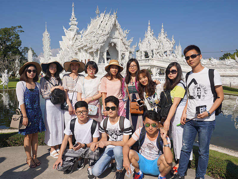 Excellent employees travel to Thailand