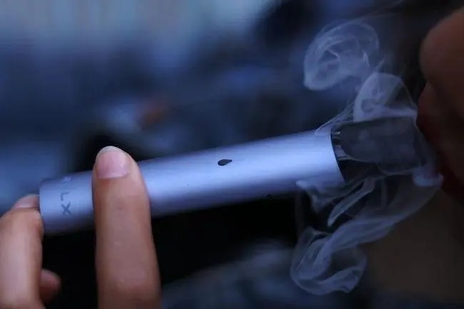 電子煙中是否可以添加肉桂醛？