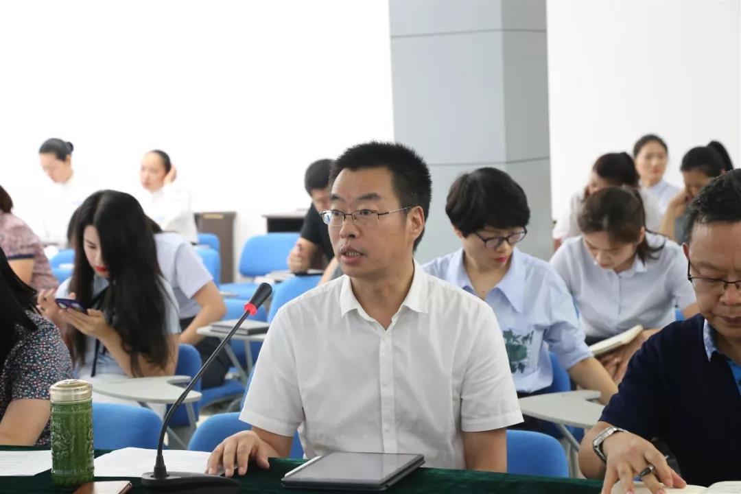 先帥百貨召開第二季度創(chuàng)新會