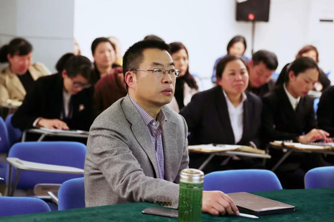 公司召开第一季度经营活动分析会