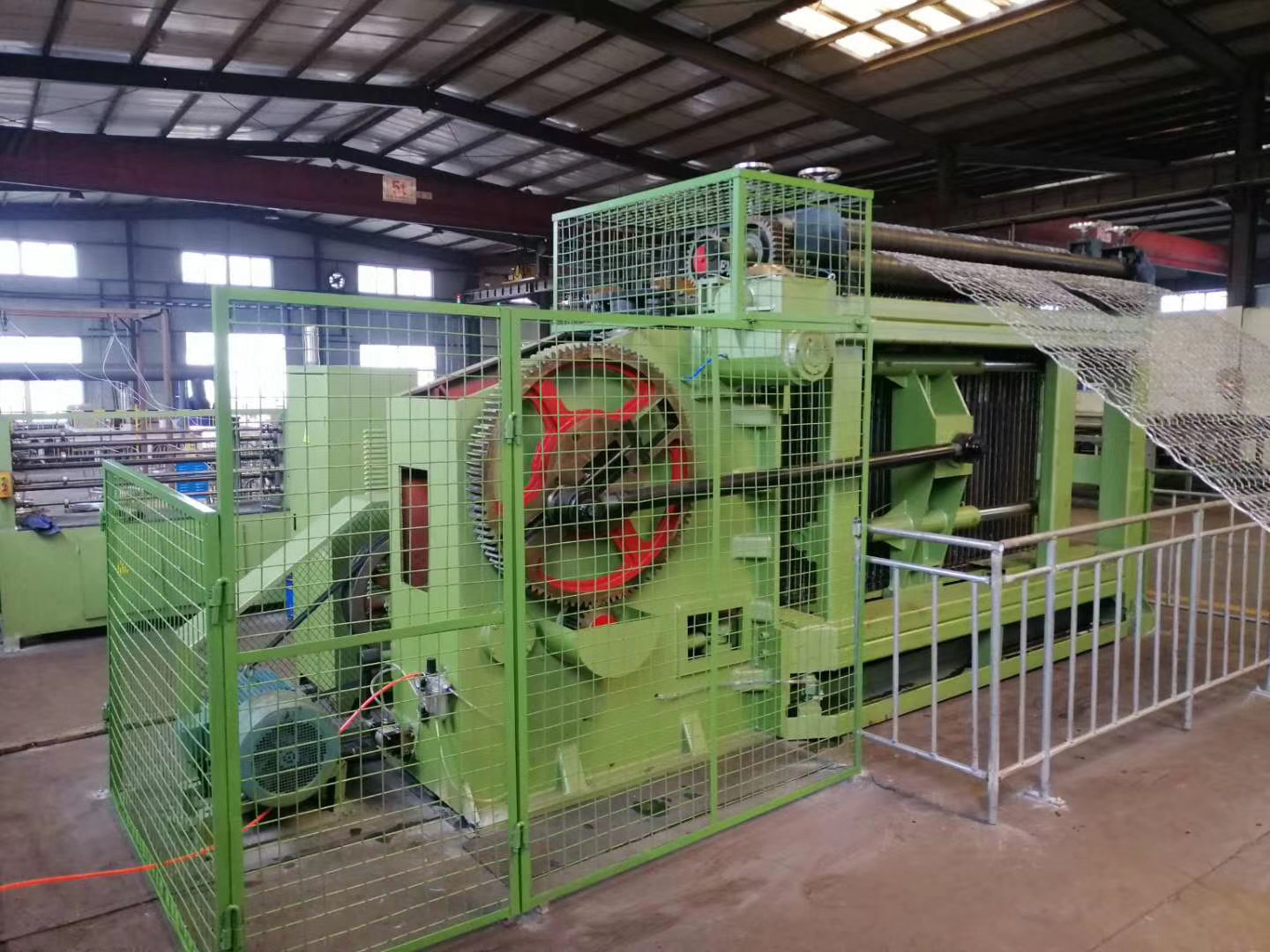Cross border entry of gabion mesh machine into coal mining enterprises