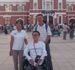 有梦想谁都了不起