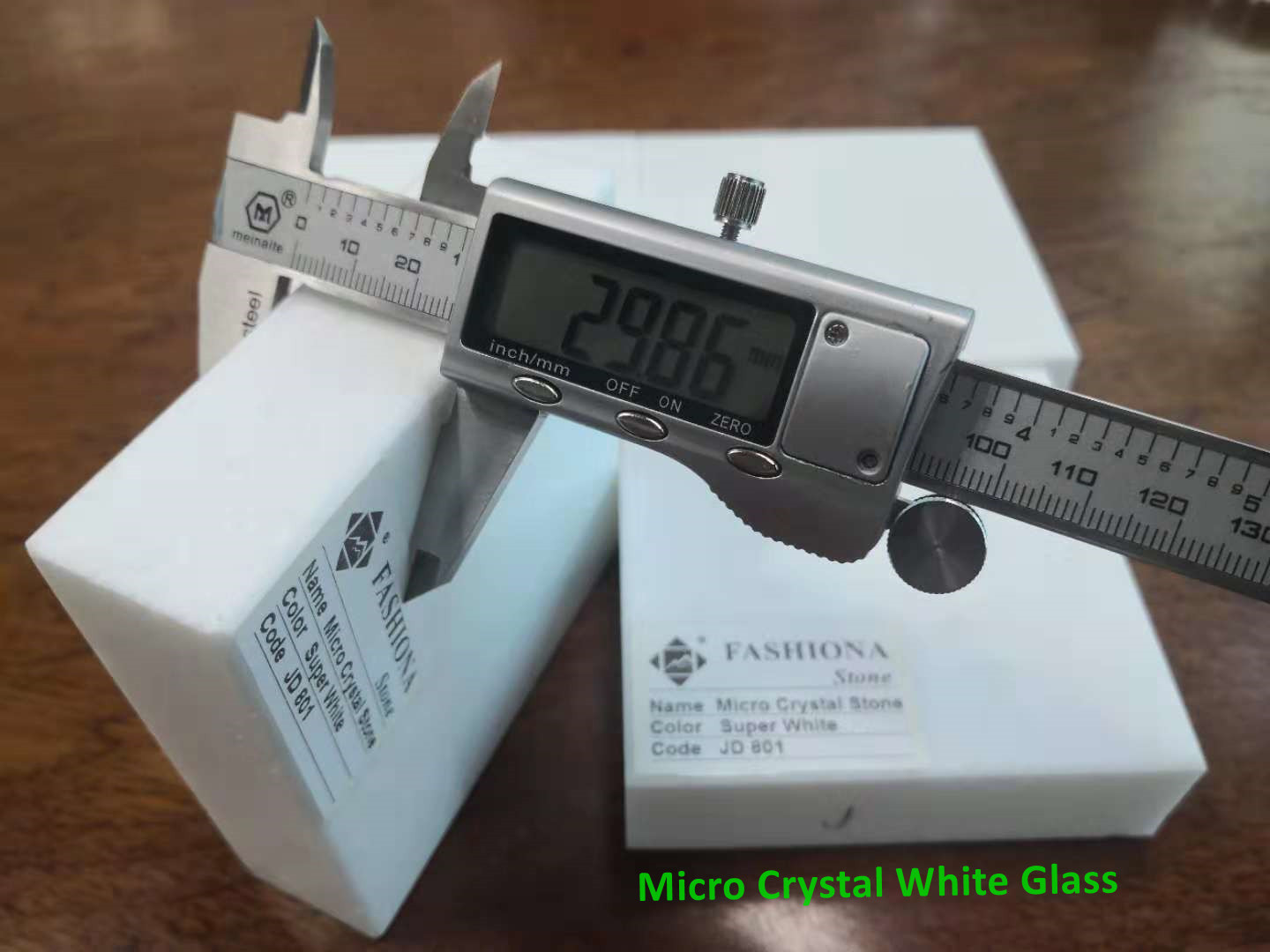 JD201 - Micro Crystal White Glass