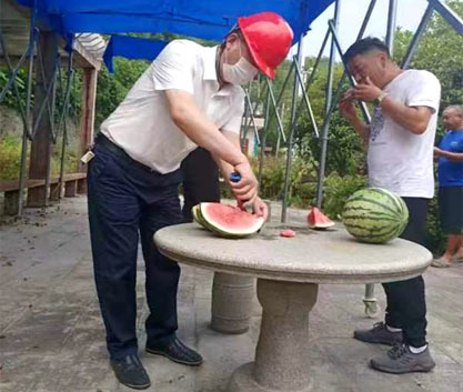 市糧油集團公司黨員干部開展下基層察民情解民憂暖民心實踐活動