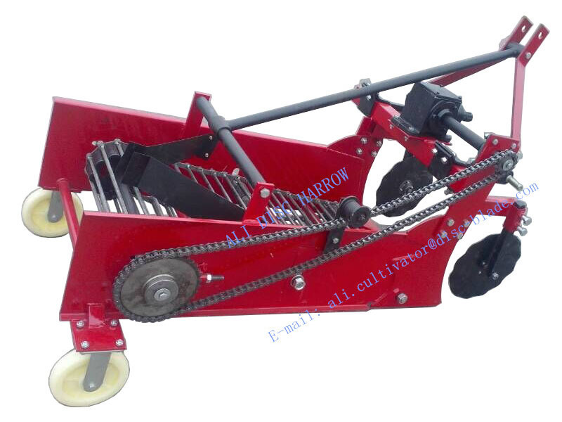 Single-Row Sweet Potato Harvester with FOTON Tractors