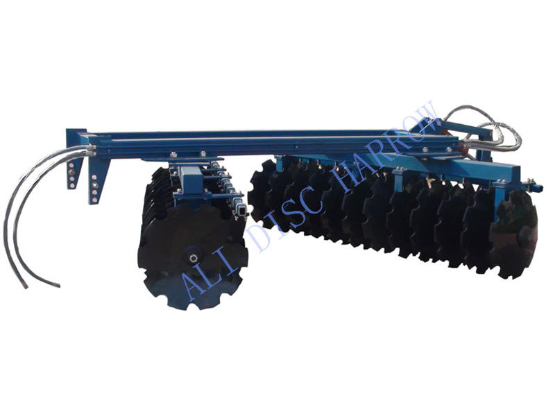 Semi-mounted disc harrow