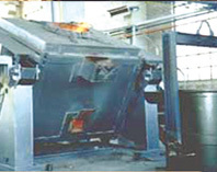 Hydraulic tilting crucible furnace for melting, melting rate:100-300kg/h