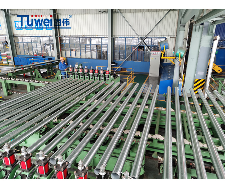 八工位钢管沟槽生产线TWXL3-10A