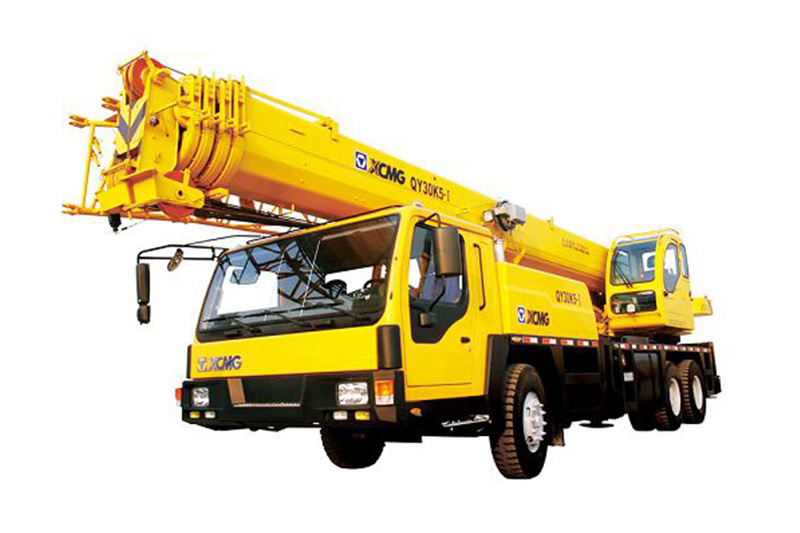 Heavy crane construction machinery with low alloy gas shielded welding wire