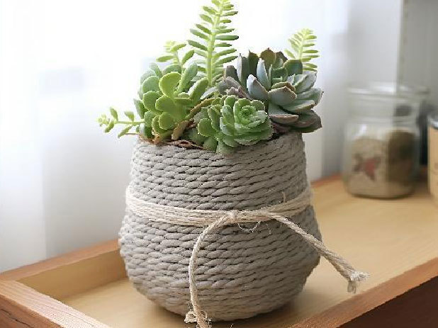 Flower pot