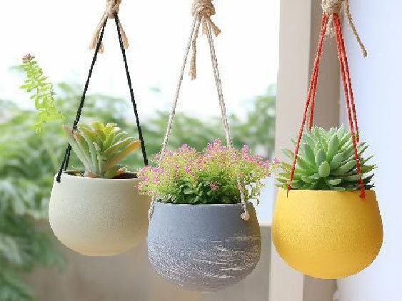 Flower pot