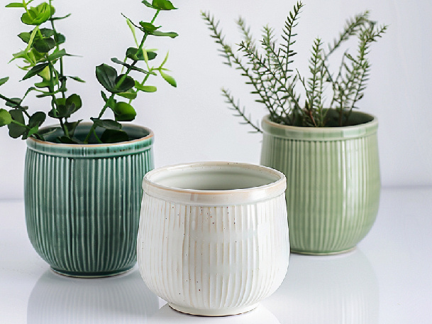 Flower pot
