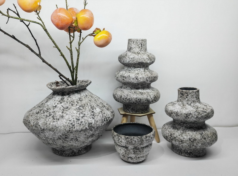 Flower pot