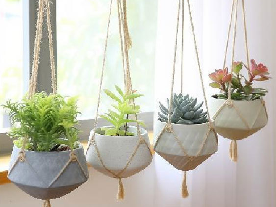 Flower pot