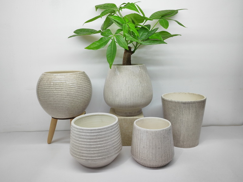 Flower pot