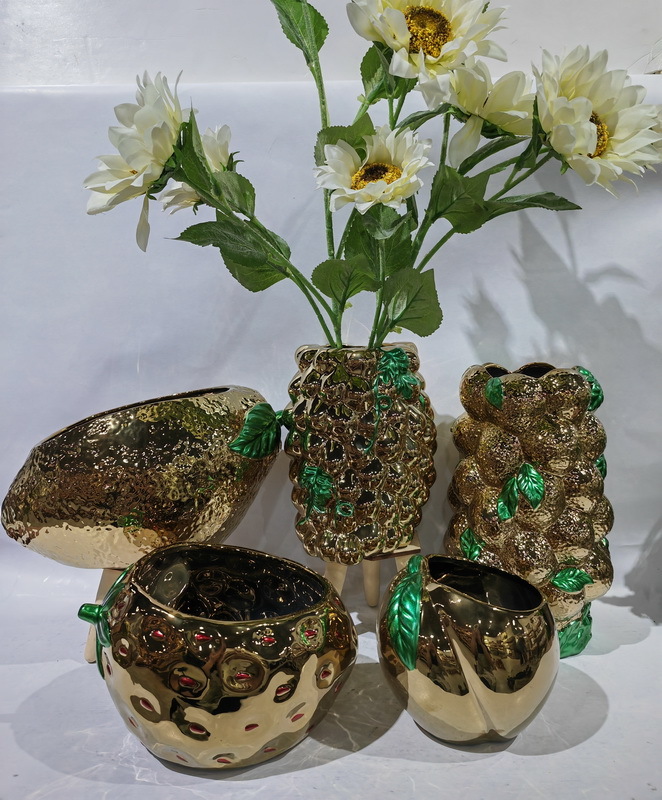 Flower pot