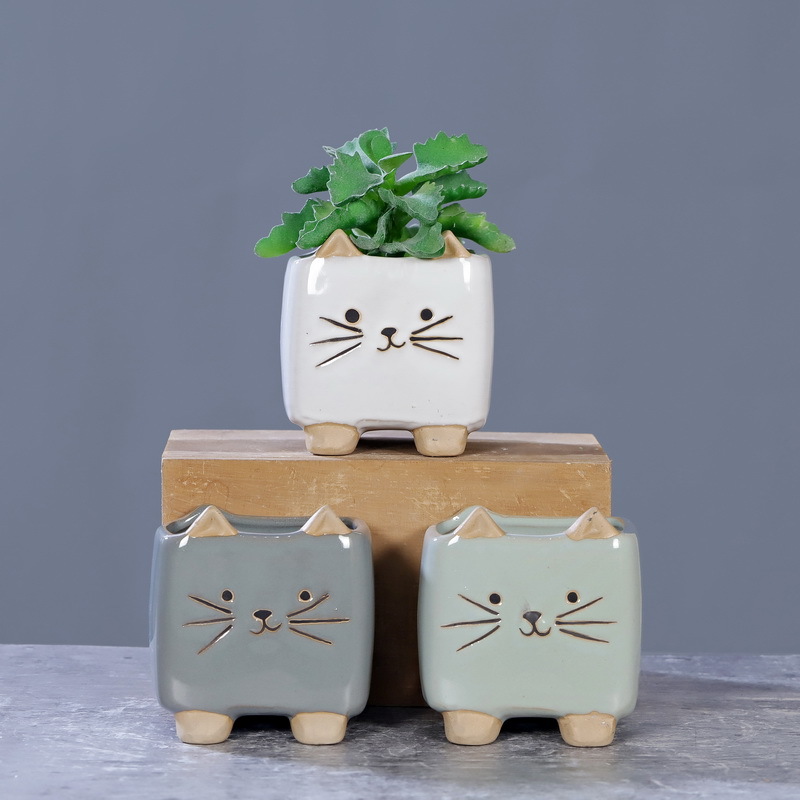 Flower pot