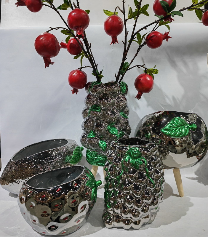 Flower pot