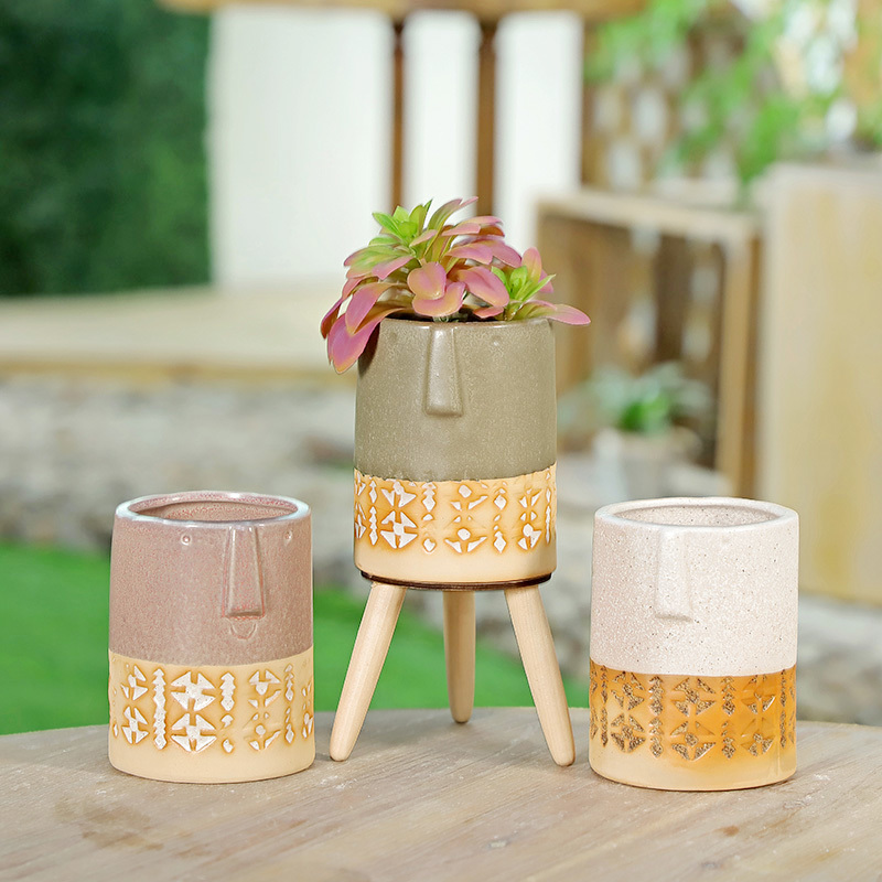 Flower pot