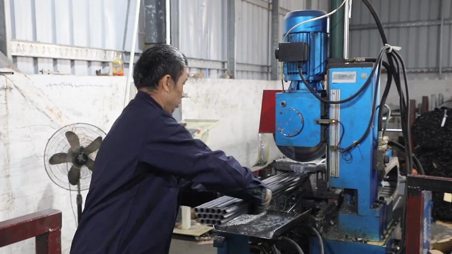 Multi-tube cutting Multi-tube cutting
