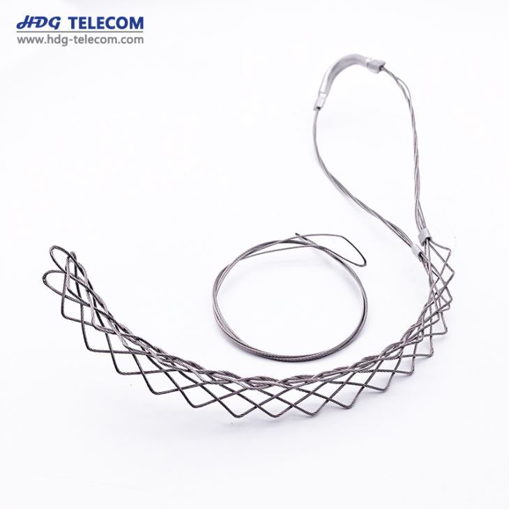 Lace-Up Hoisting Grip For Coaxial Cable And Elliptical Waveguide