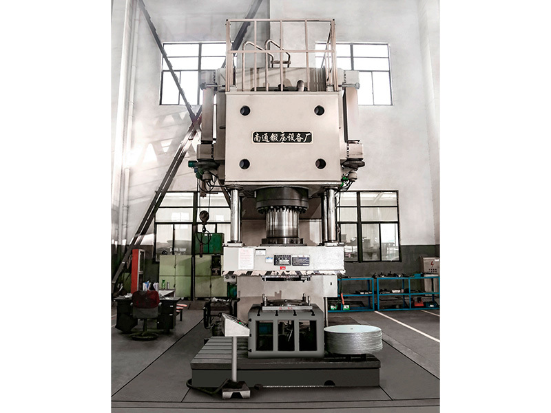YQ30-630 four-column hydraulic press YQ30-630 four-column hydraulic press