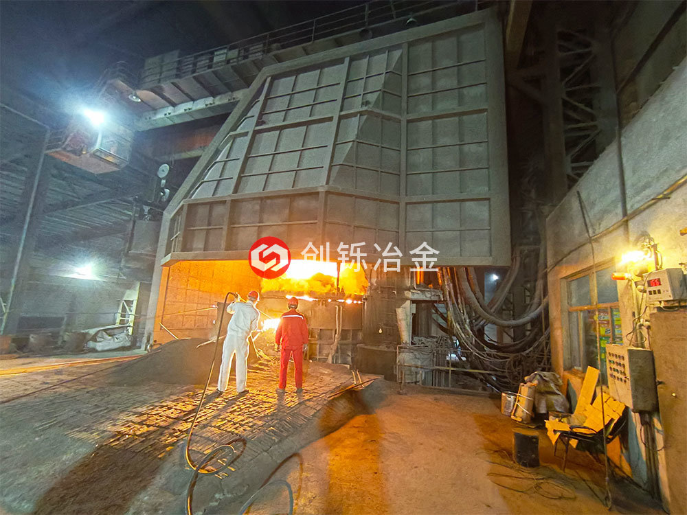 山東某特鋼鑄造廠EAF-40t煉鋼電弧爐