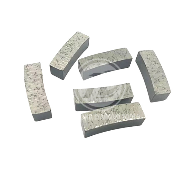 Segment de diamant en béton pour le meulage de surface rugueuse sur la meuleuse de sol en béton pour la rénovation
