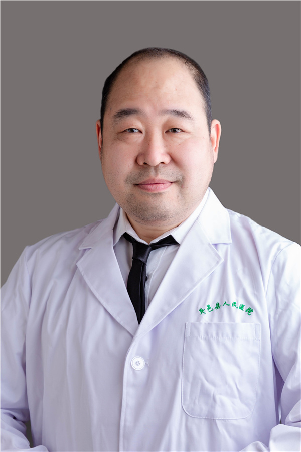 李常伟