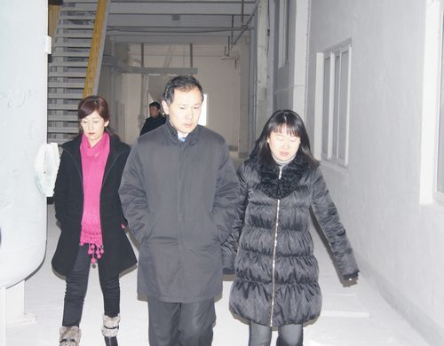 董事长赵文武一行调研非金属公司