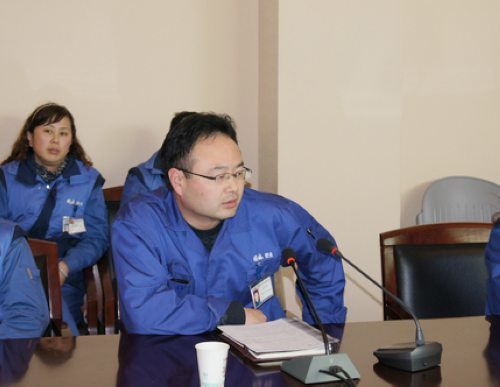 国风塑业召开创新争优活动群众评议会