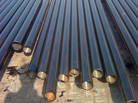 AISI 4140 Round Seamless Pipe OD 48.3mm WT 3.68mm normalized