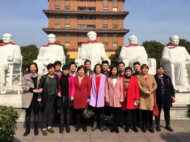 贝德服装