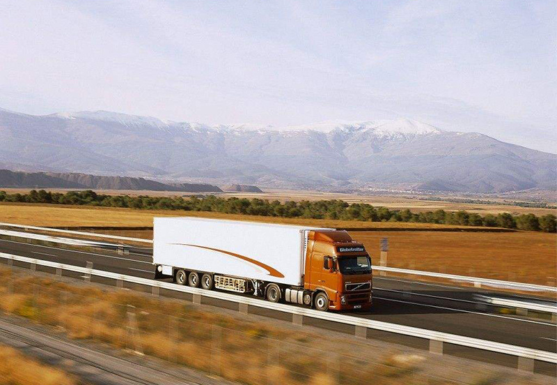道路運輸條例修改，4.5噸及以下貨車雙證取消