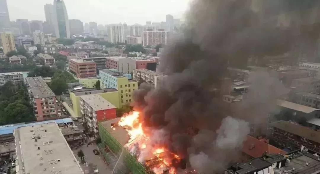 在建工程外墙外保温着火