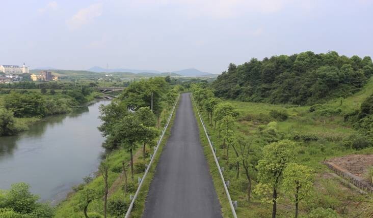 江西省新余市仰天崗環(huán)山消防