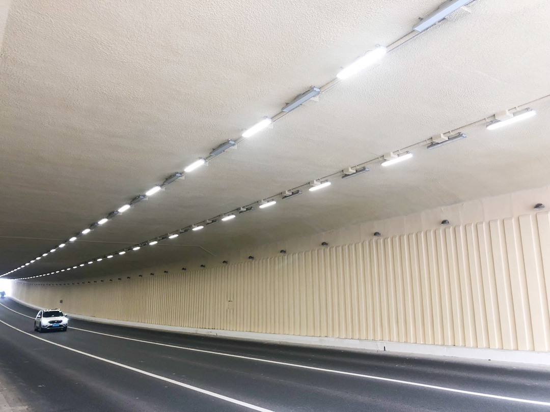 LED隧道灯