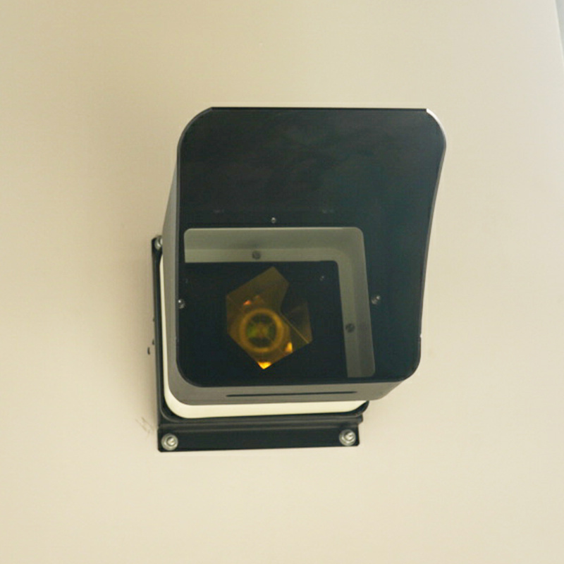 Open-path Laser Gas Analyzer