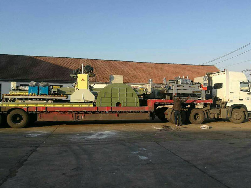 Longmen cut and mid-cut machine sent to Yunnan