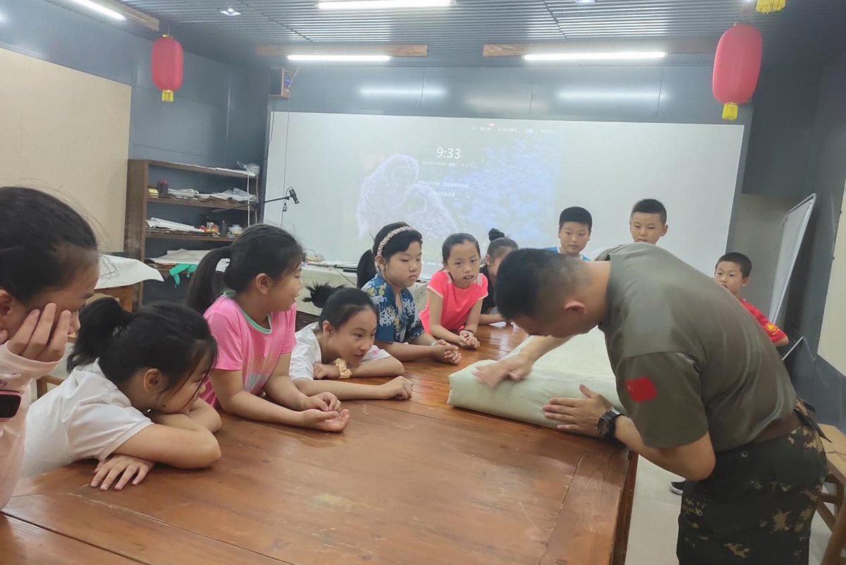 青少年风采