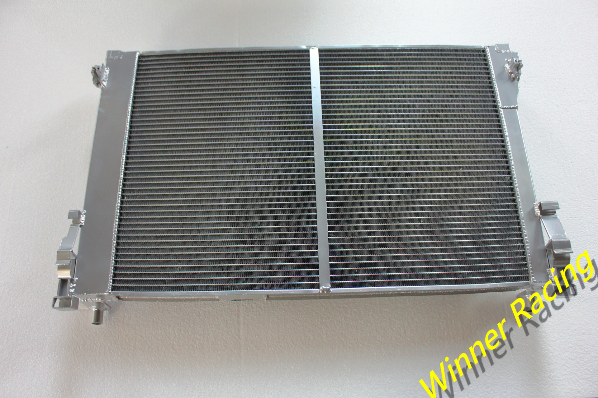 ALUMINUM RADIATOR&2SILICONE HOSE FOR Mercedes-Benz C63 AMG W204 6208CC 008-2014