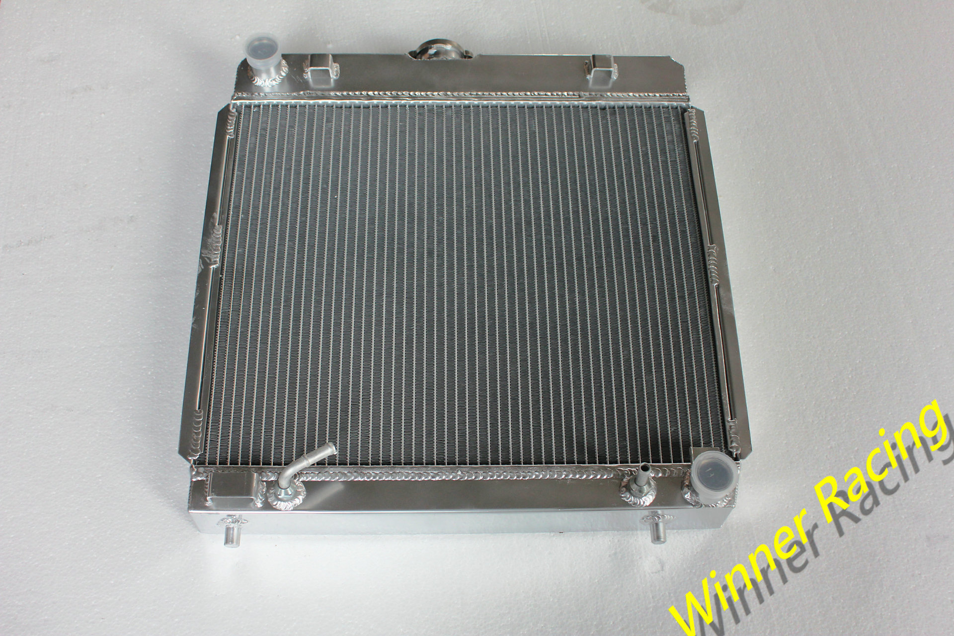 40MM CORE  Aluminum Radiator Fit MERCEDES BENZ W123 200D-280C 1976-1985 