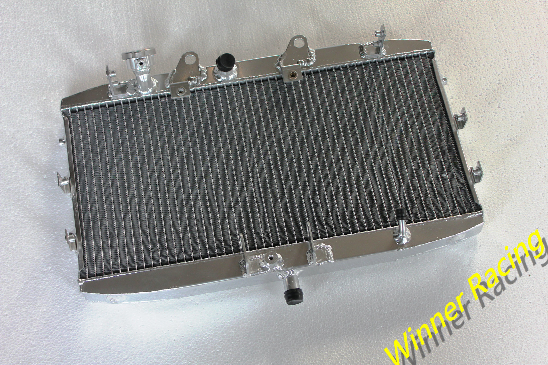 ALUMINUM RADIATOR For TRIUMPH ROCKET III 3 2300 2294CC 2004-2017