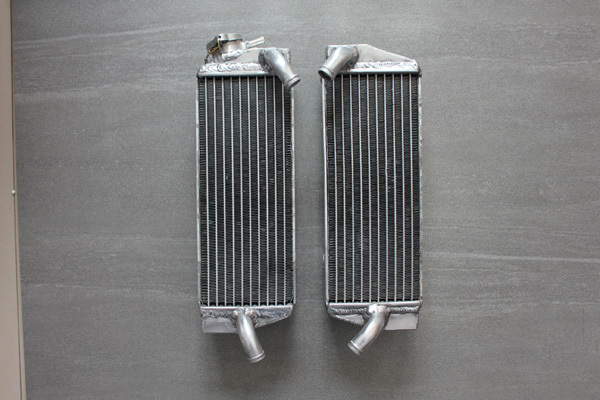 KM002