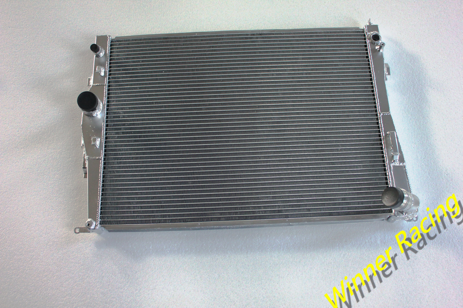 Aluminum Radiator For BMW  E90/E92/E93 M3 4.0L V8 2007-2013