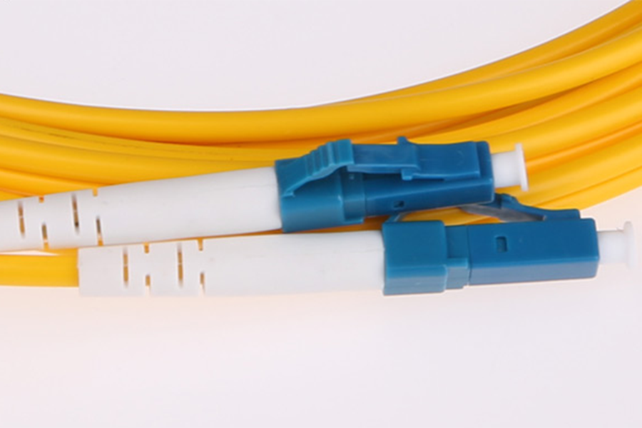 LC型光纤活动连接器