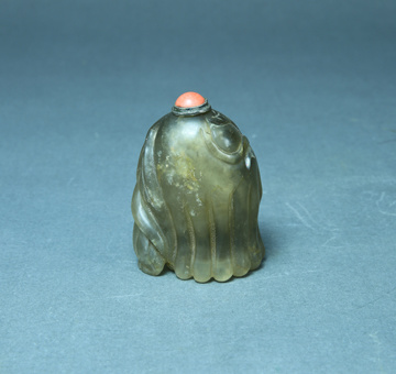 中华民国水晶章鱼形鼻烟壶